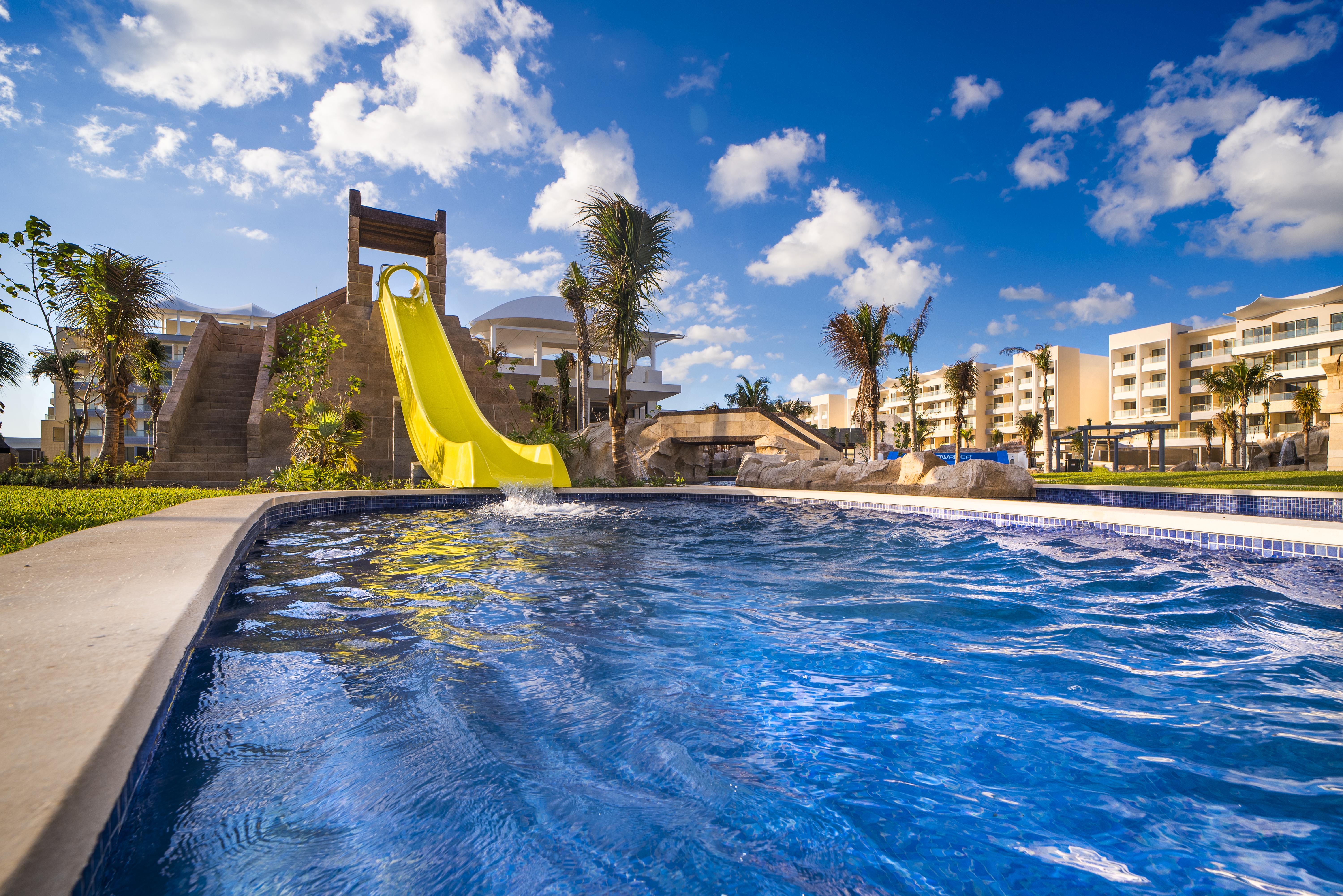 Planet Hollywood Cancun, An Autograph Collection All-Inclusive Resort (Adults Only) Exterior photo